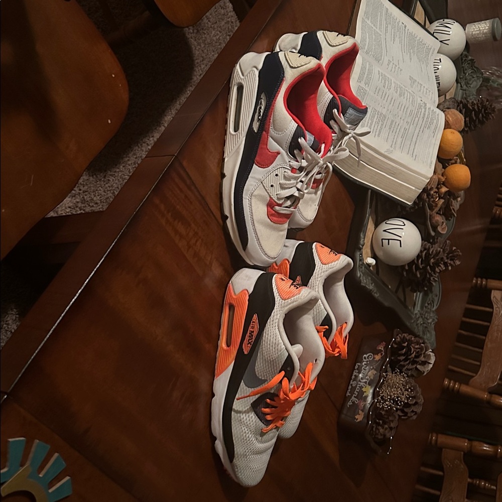 Nike Air Max Duo in White and Orange